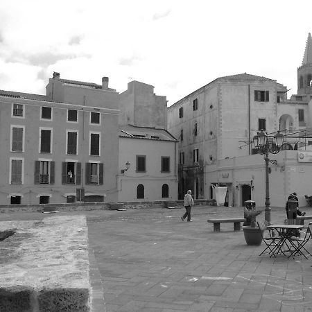 Cozy Apartment Mati Alghero Historic Center Exterior foto