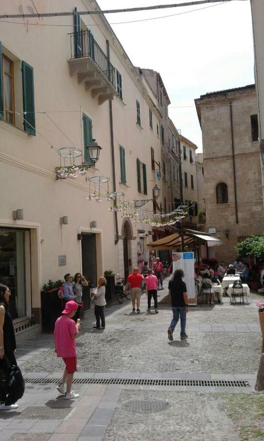 Cozy Apartment Mati Alghero Historic Center Exterior foto